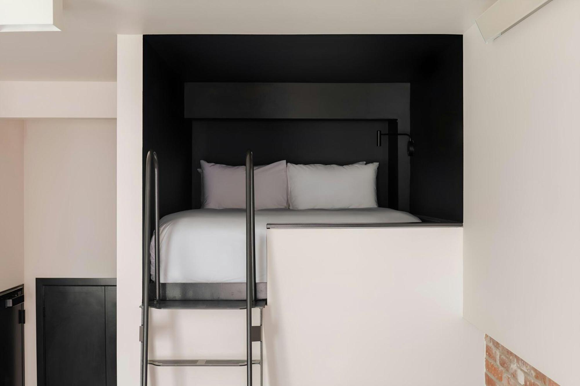 Sonder By Marriott Bonvoy Railspur Pioneer Square * Seattle